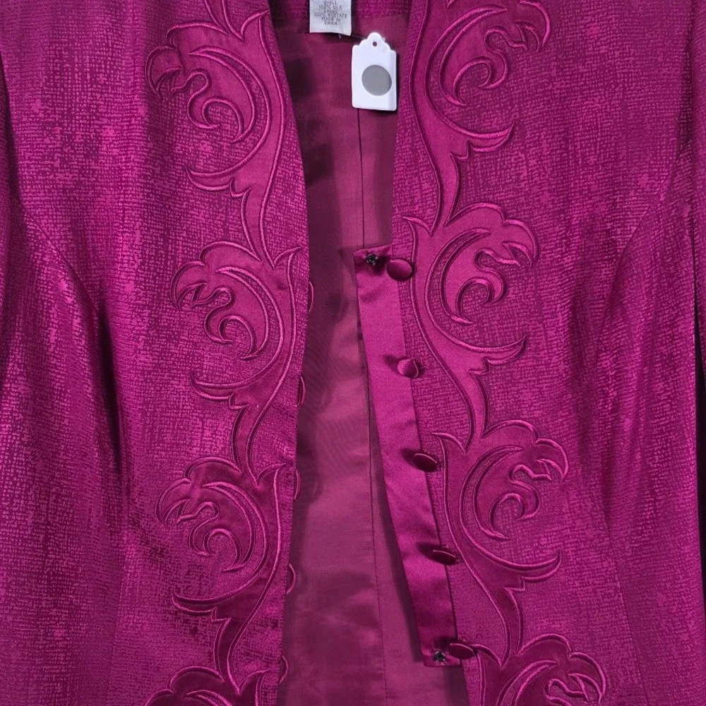 Papell Skirt Suit Women 14P‎ Magenta Silk Embroidery Blazer Set Vintage